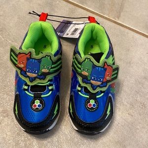 PJMASKS light up shoes